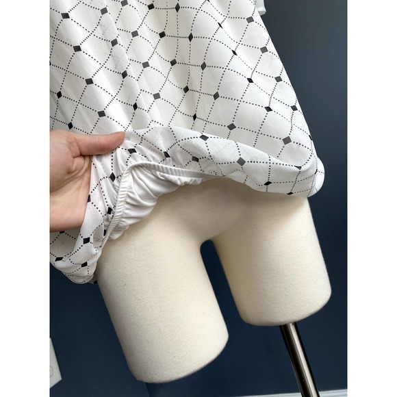 White and black chiffon blouse - Picture 4 of 6